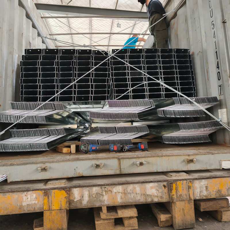 Pourquoi les pannes de structure en acier sont-elles essentielles pour les projets de construction modernes